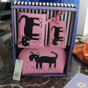 Marc Tetro Black Cat Gift Set Cosmetic Luggage Tag Passport Wallet Travel NWT.